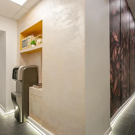 Le Regine - - Adult Only Ρώμη