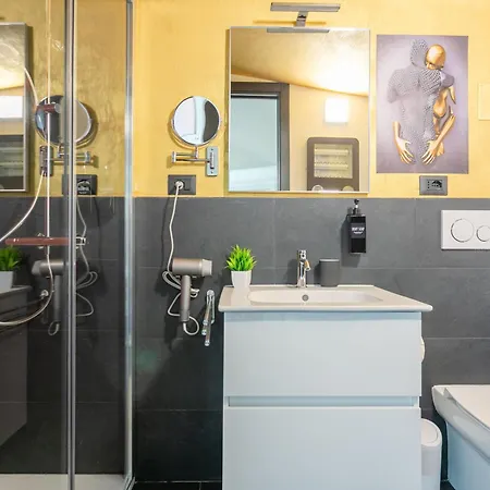 Le Regine - - Adult Only 4*